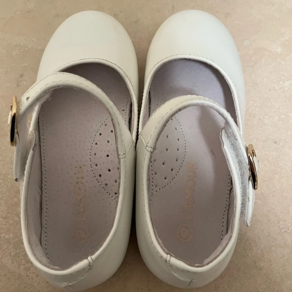 L’Amour White Leather Mary Jane’s - Picture 3 of 7